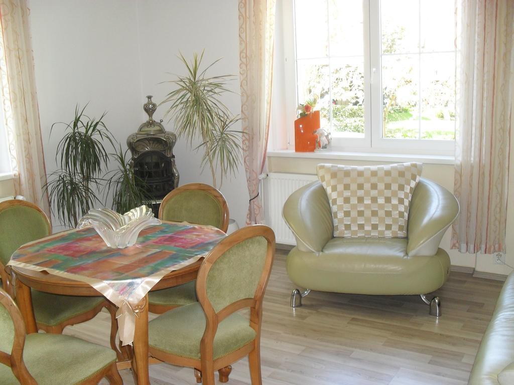 Pension Rak Karlovy Vary Exterior photo
